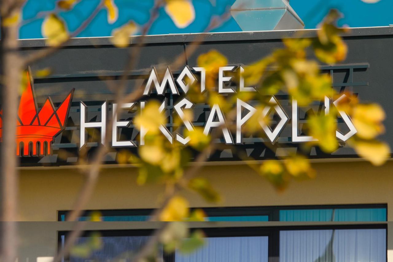 Motel Heksapolis Tavsancil Exteriör bild