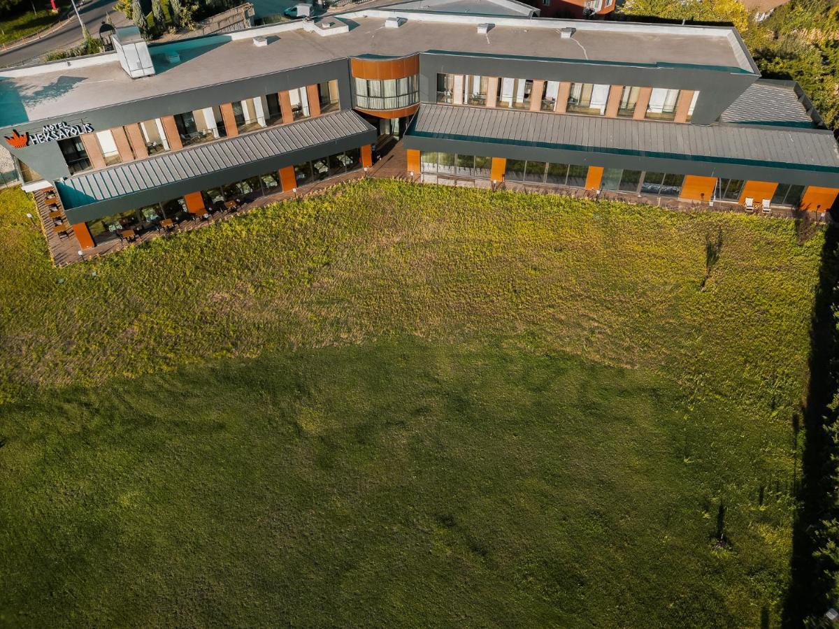 Motel Heksapolis Tavsancil Exteriör bild